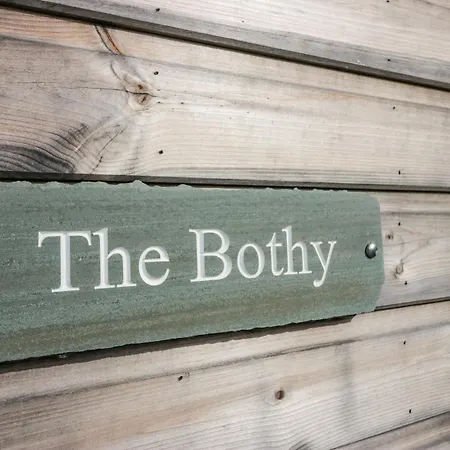 The Bothy بيت للعطل *